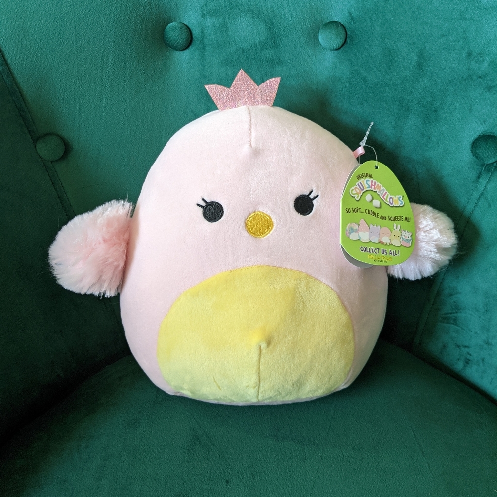 Squishmallows - 'Harmony' Pink Chick with Crown